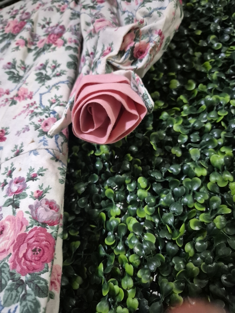 Women's Handmade Vintage Pink Floral Puff-Sleeve Midi Dress - Picture 6 of 11